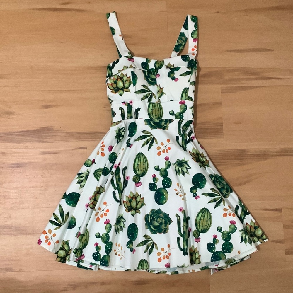Vintage style Cactus dress, size small, NWOT
